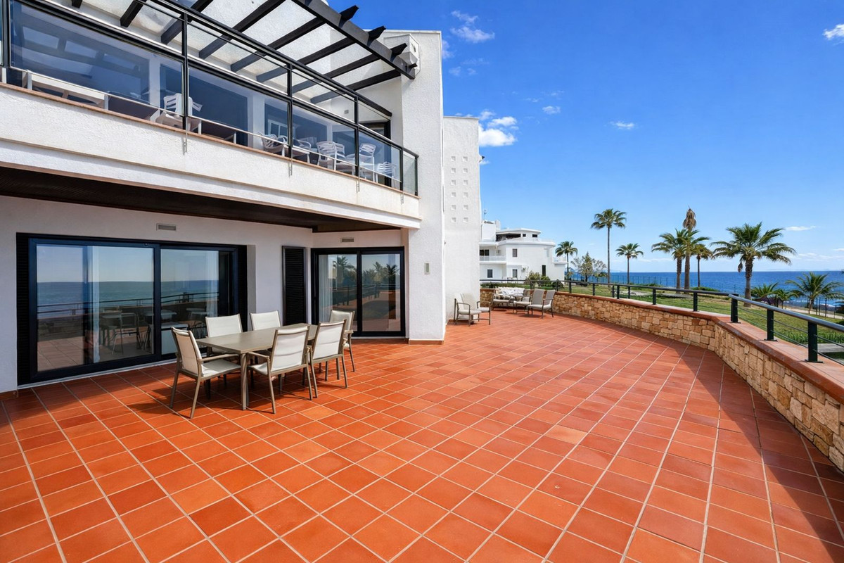 Frontline Beach 2-Bed Apartment in Casares Playa