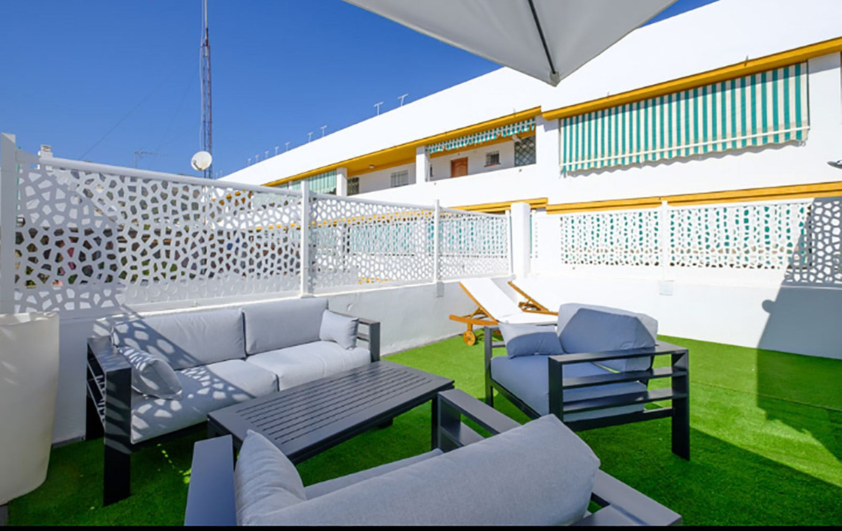 6-Bed Townhouse in Marbella